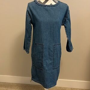 Madewell Denim Frayed Raw Edge Boat Neck Shift Dress Patch Pockets Women XS Blue